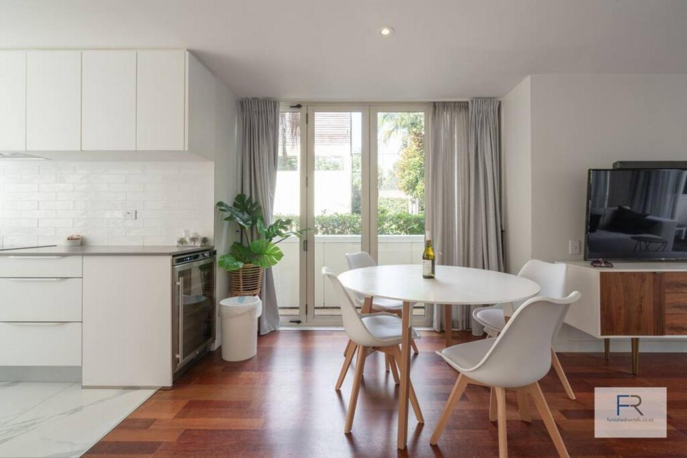 Вилла Chic Parnell Townhouse Окленд Экстерьер фото